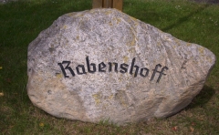 Gedenkstein Rabenshoff in Kolkerheide (18. Kolonie)